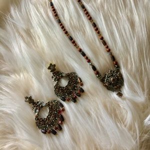 Earrings and necklace set